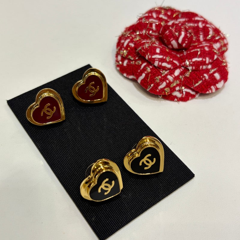 18K Chanel 26P Black & Red Heart Earrings