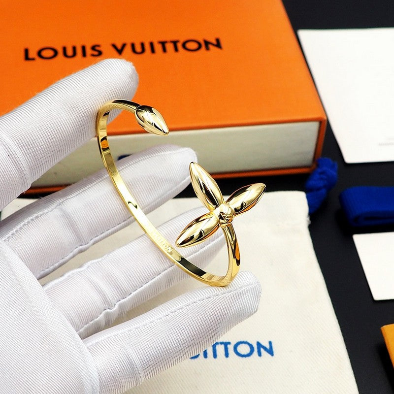 18K Louis Vuitton Louisette Bracelet