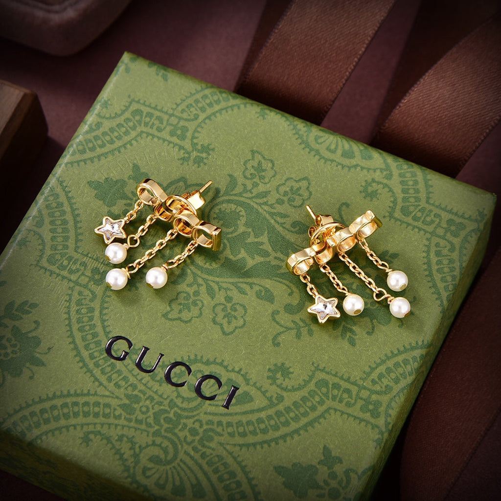18K Gucci Script Pearl Earrings
