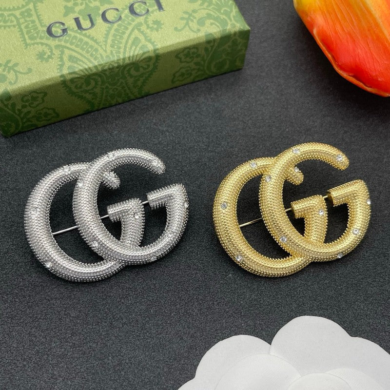 18K Gucci Gold Diamond Brooch