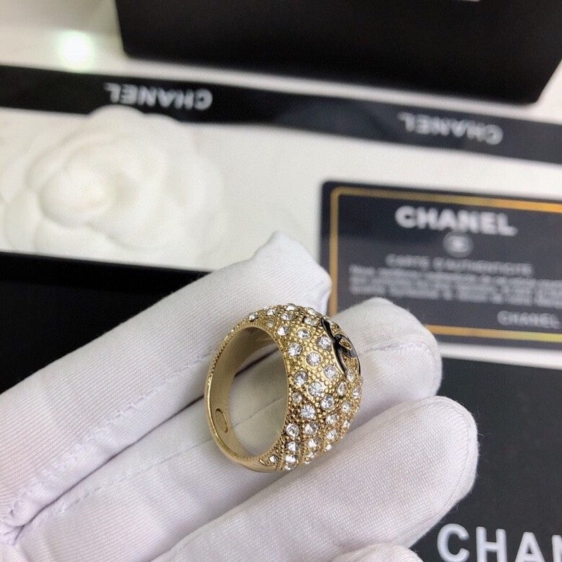 18K Chanel 26C Diamond Ring