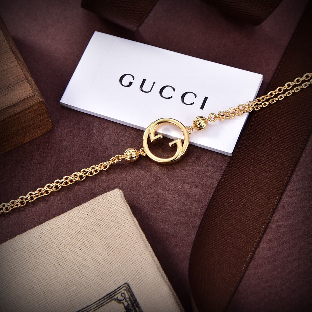 18K Gucci Blondie Interlocking G Bracelet