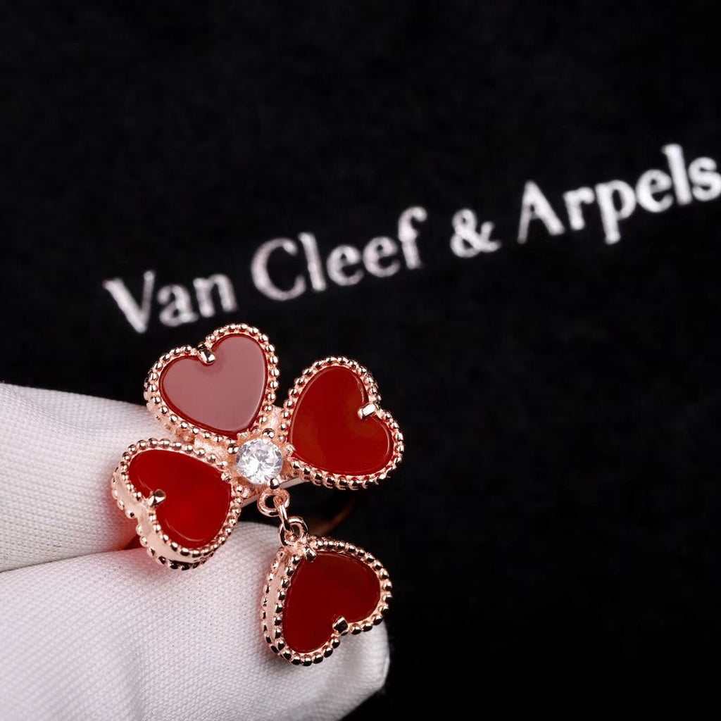 18K Van Cleef & Arpels Sweet Alhambra Effeuillage Ring