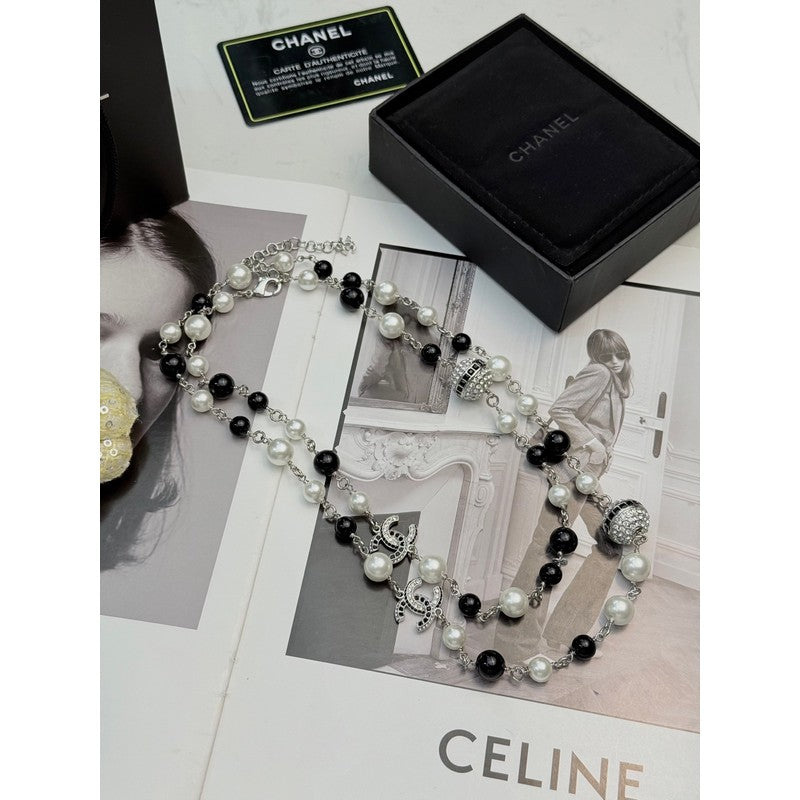 18K Chanel Long Black Beads Pearl Necklace