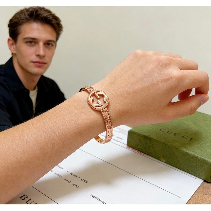 18K Gucci Interlocking G Gold Bracelet