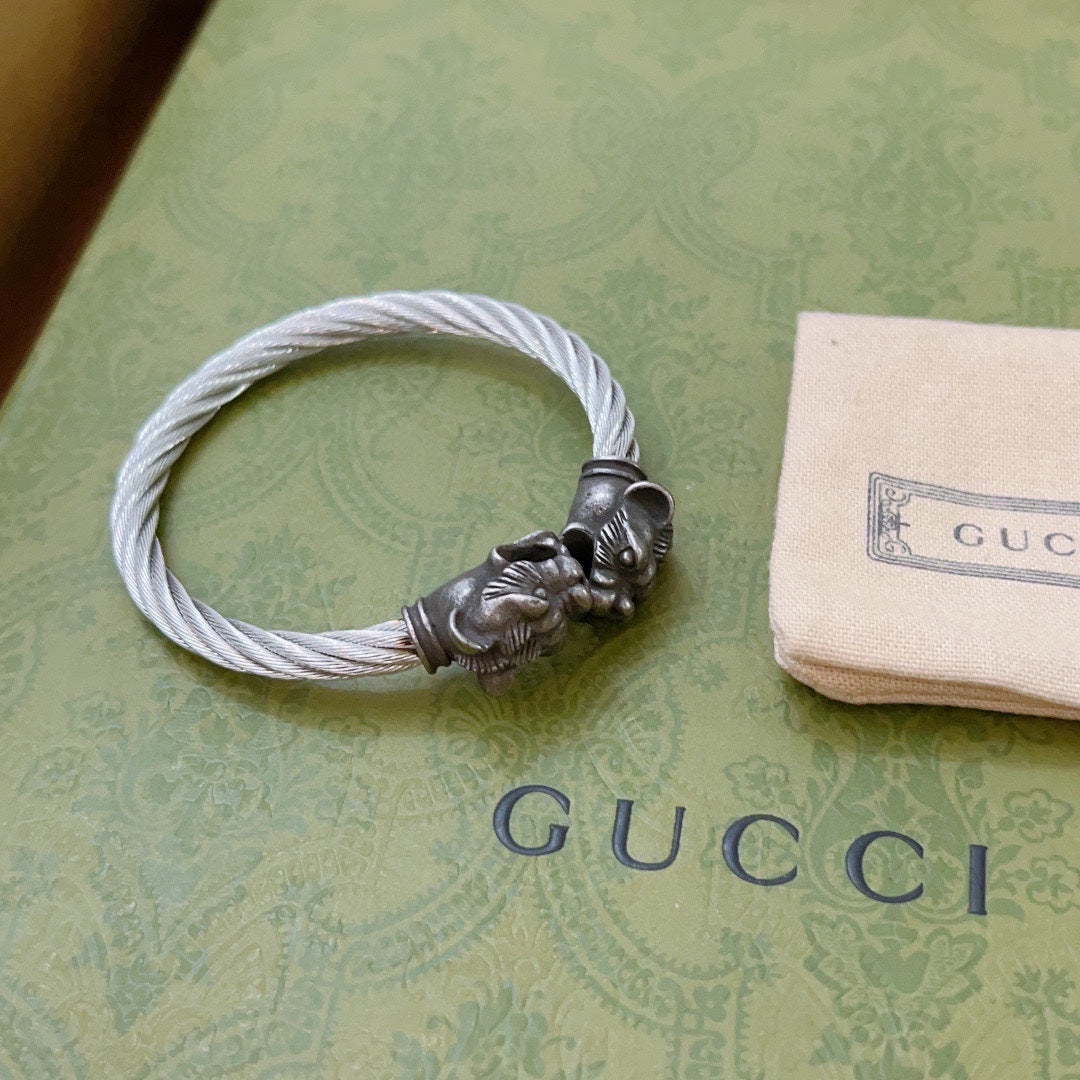 Gucci Double Tiger Head Vintage Bracelet
