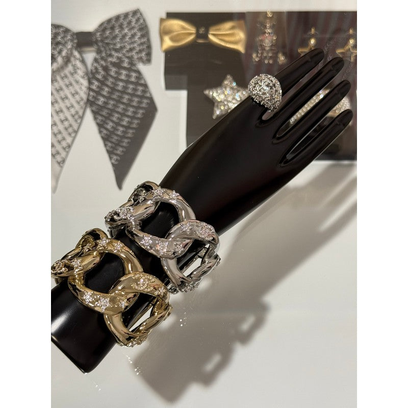 18K Chanel 25S Diamond Star Wide Gold Bracelet