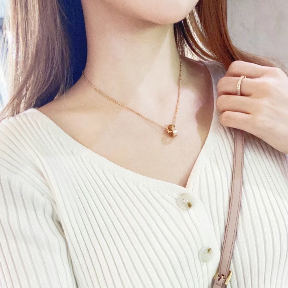 18K BVLGARI BV Two Rings Necklace