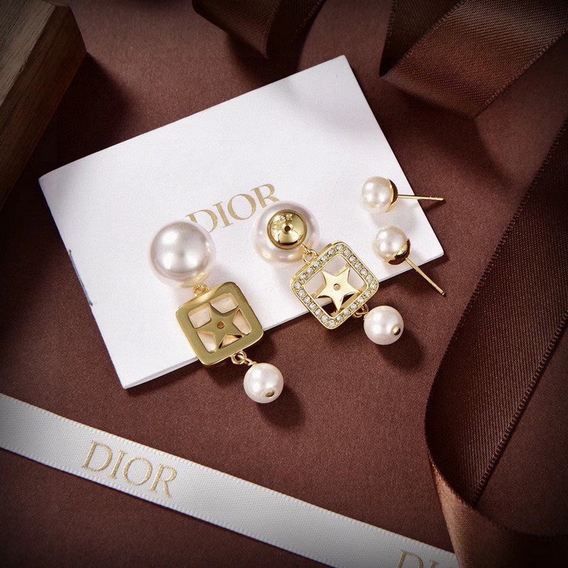 18K Dior 2026 Tribales Pearl Earrings