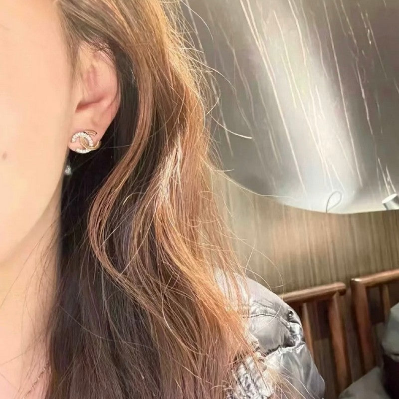 18K Chanel 25P Gold Earrings