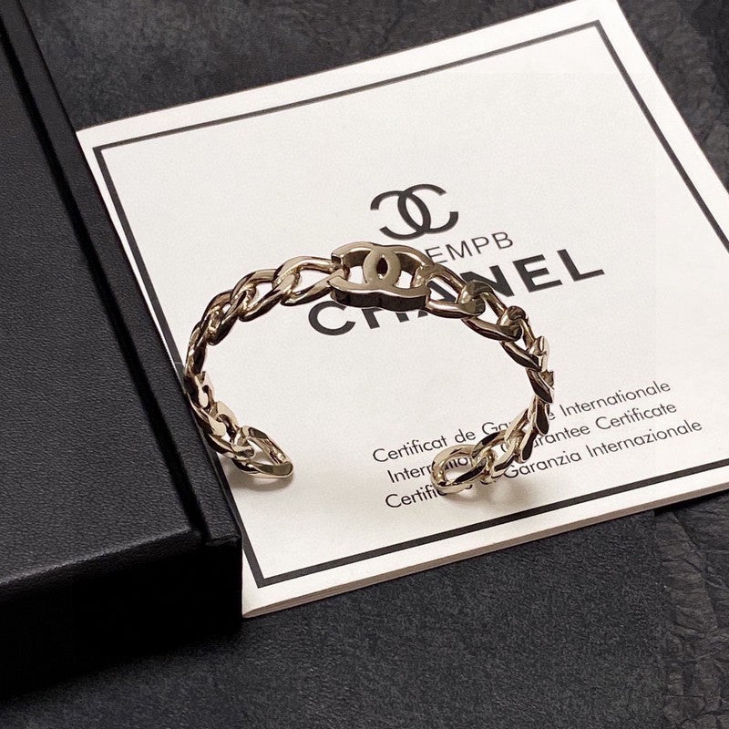 18K Chanel Open Cuff Bracelet