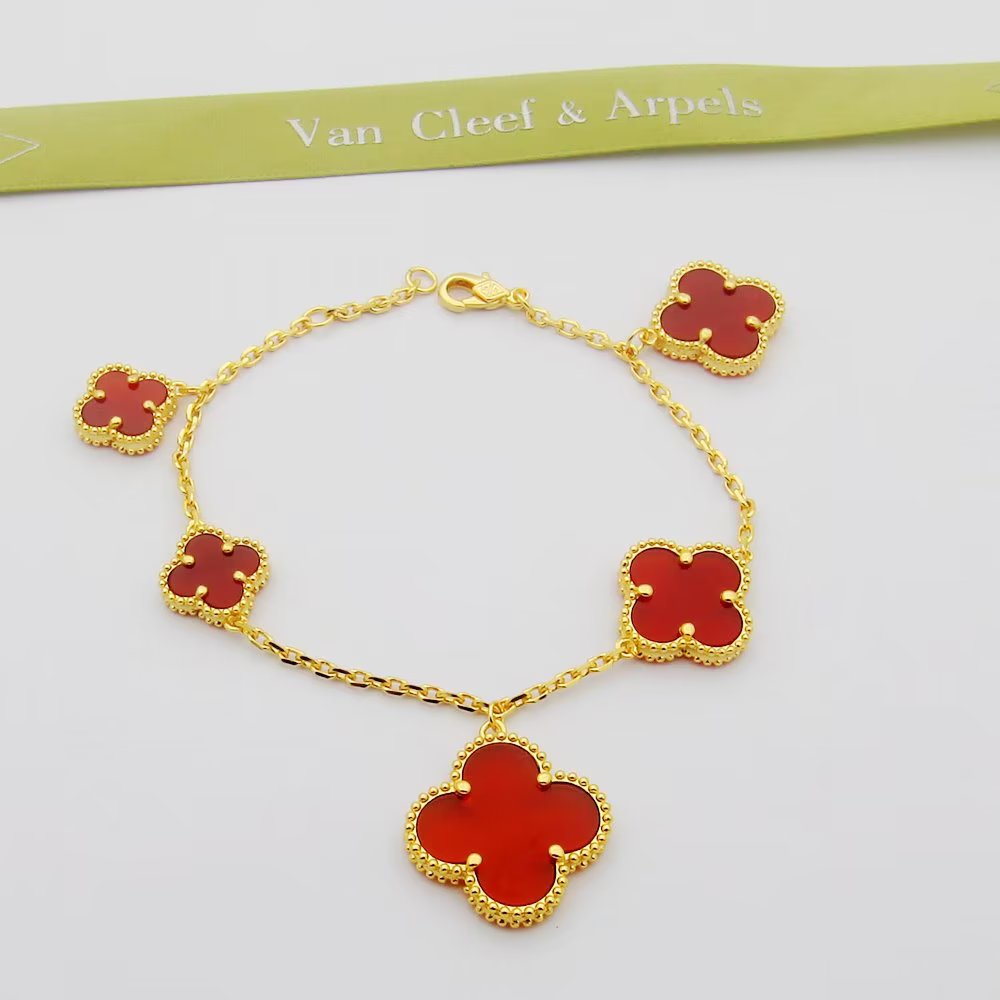 18K Van Cleef & Arpels Magic Alhambra Five Carnelian Motifs Clover Bracelet