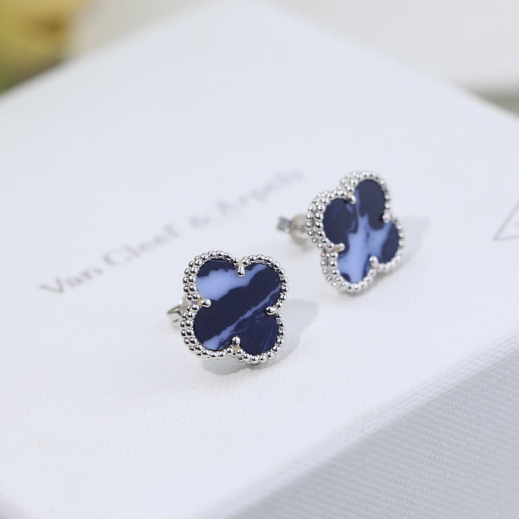 18K Van Cleef & Arpels Vintage Alhambra Blue Earrings