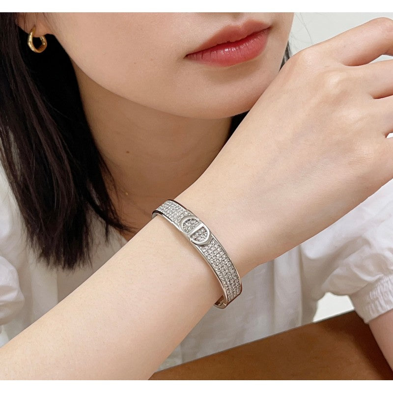 18K Dior Diamond Gold Bracelet