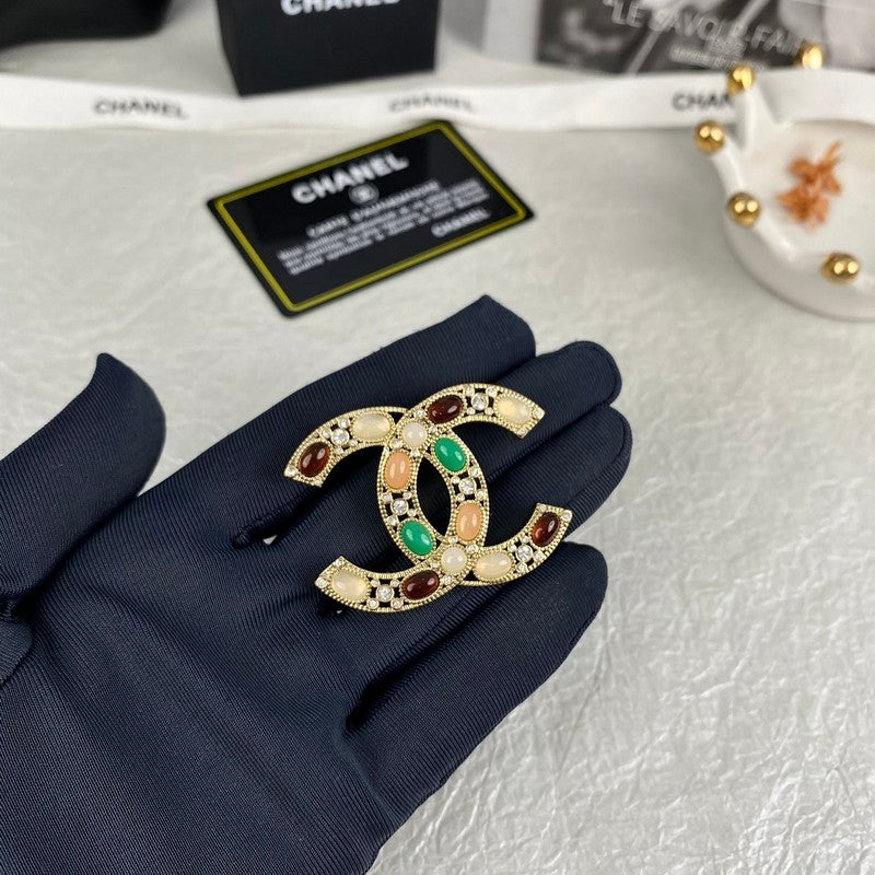 18K Chanel Color Crystal Diamond Brooch