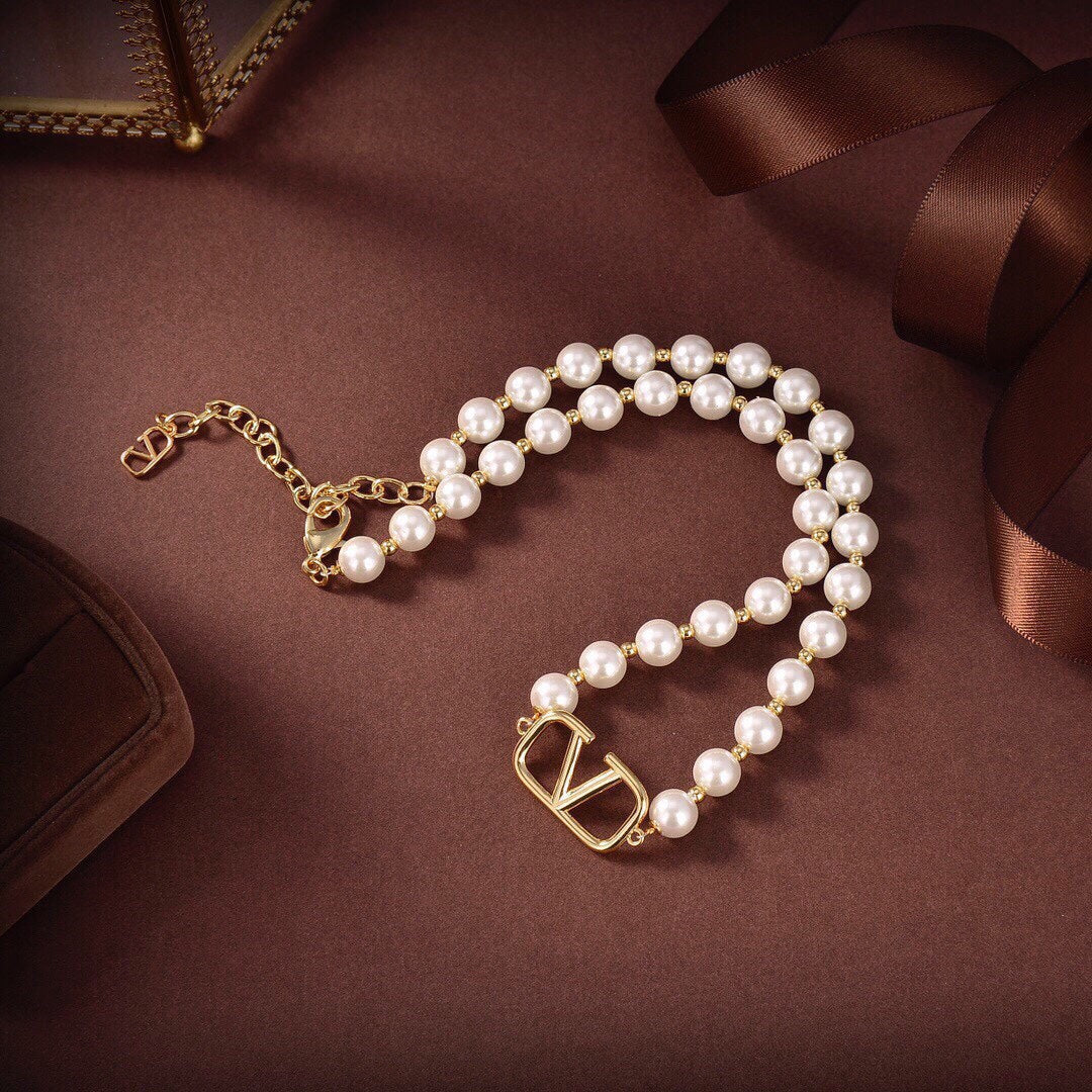 18K Valentino Garavani VLogo Signature Necklace