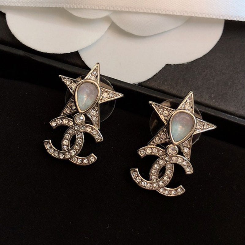 18K Chanel Diamond Star Gold Earrings