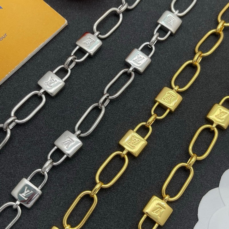 18K Louis Vuitton Lock Gold Chain Necklace