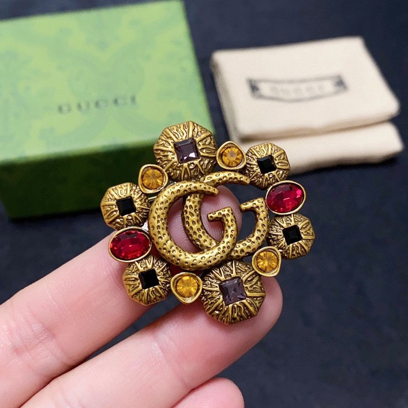 18K Gucci Flower Crystal Brooch