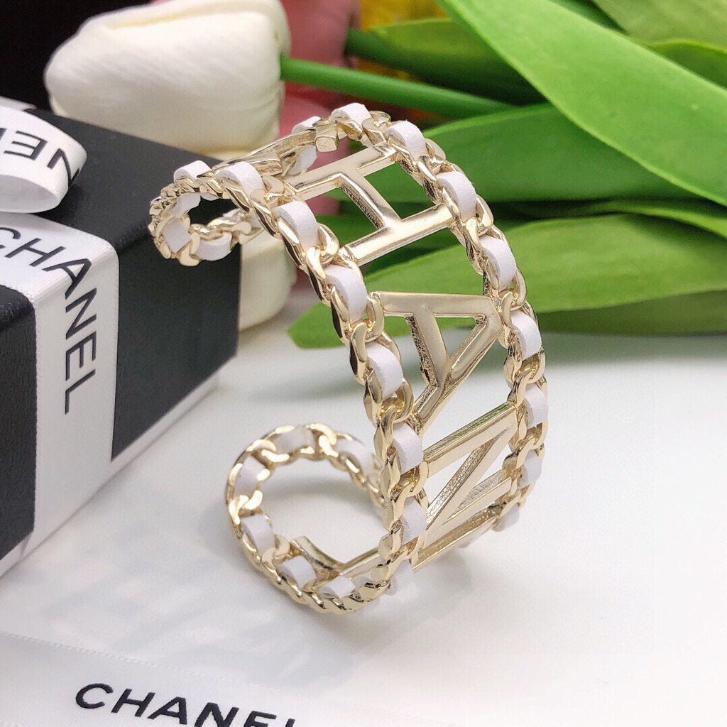 18K Chanel Vintage Pearl Cuff Bracelet