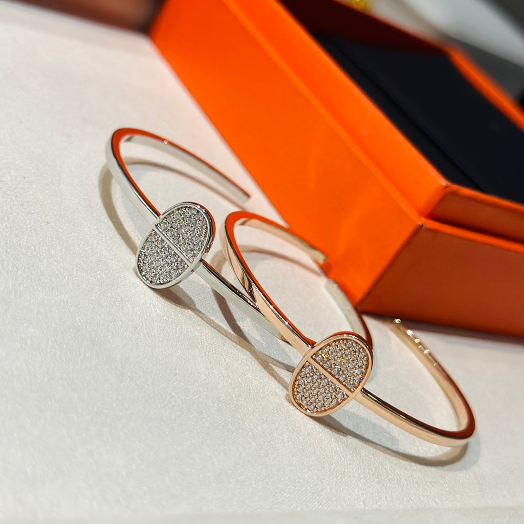 18K Chaine d'Ancre Verso Hermes Bracelet