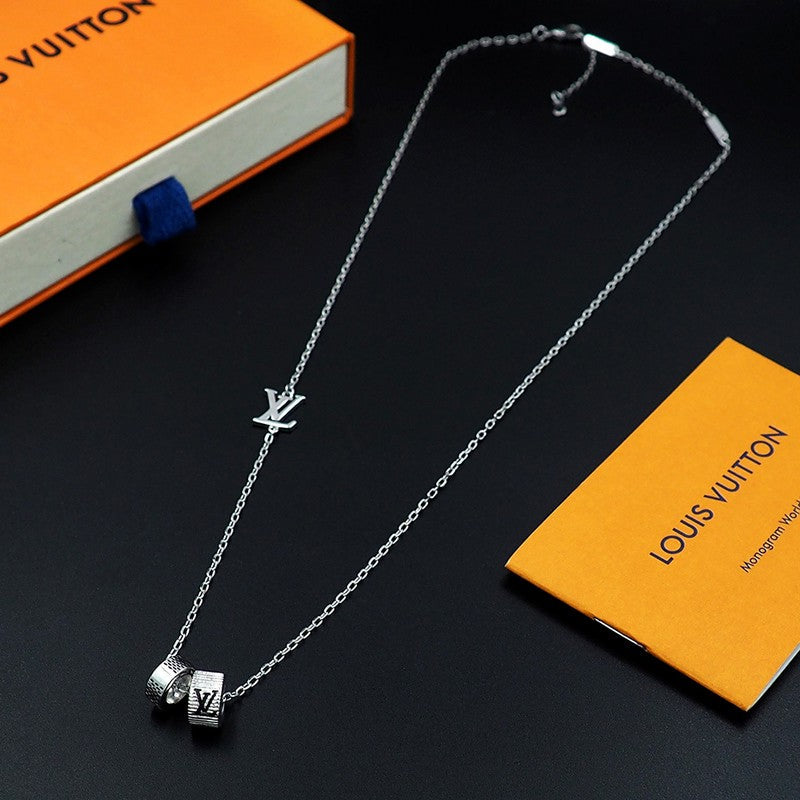 18K Louis Vuitton Damier Rings Pendant Necklace
