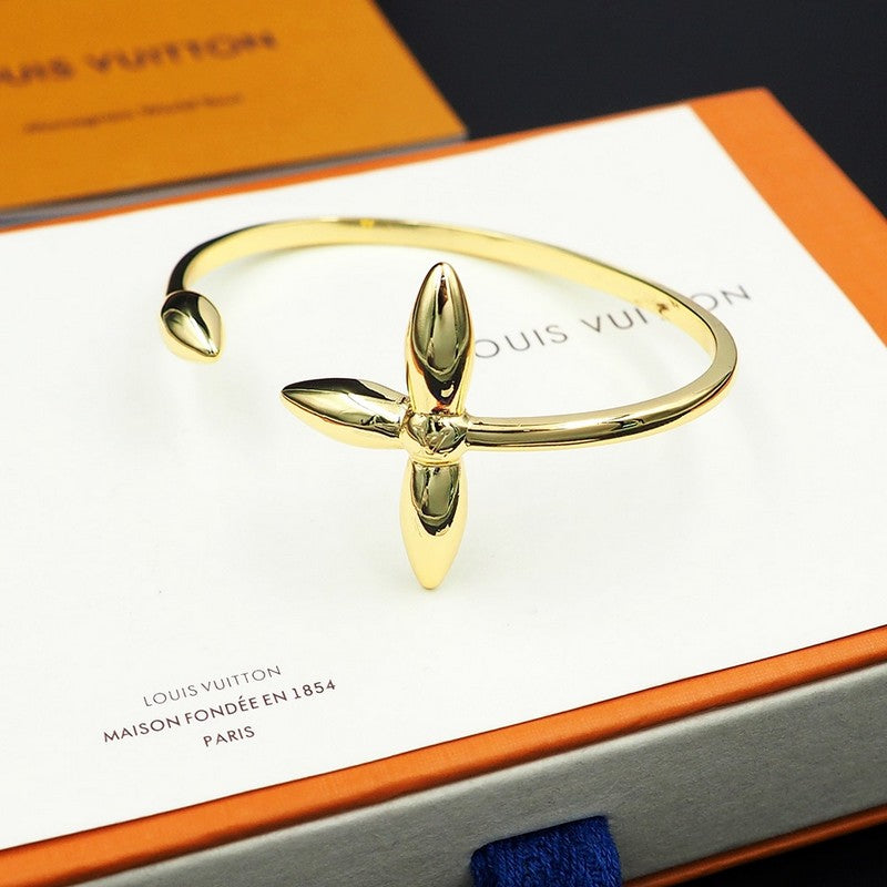 18K Louis Vuitton Louisette Bracelet
