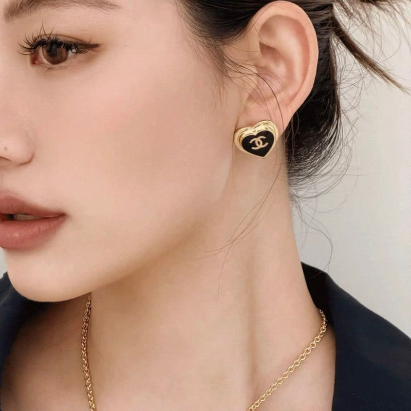 18K Chanel 26P Black & Red Heart Earrings