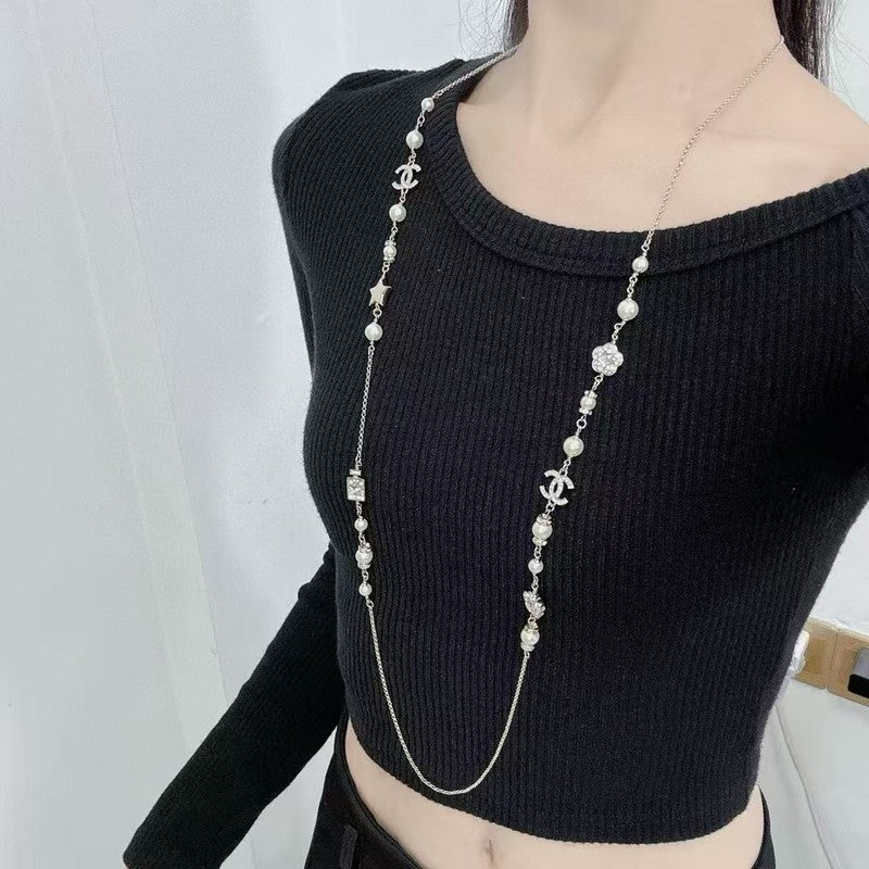18K Chanel Long Diamond & Pearl Necklace
