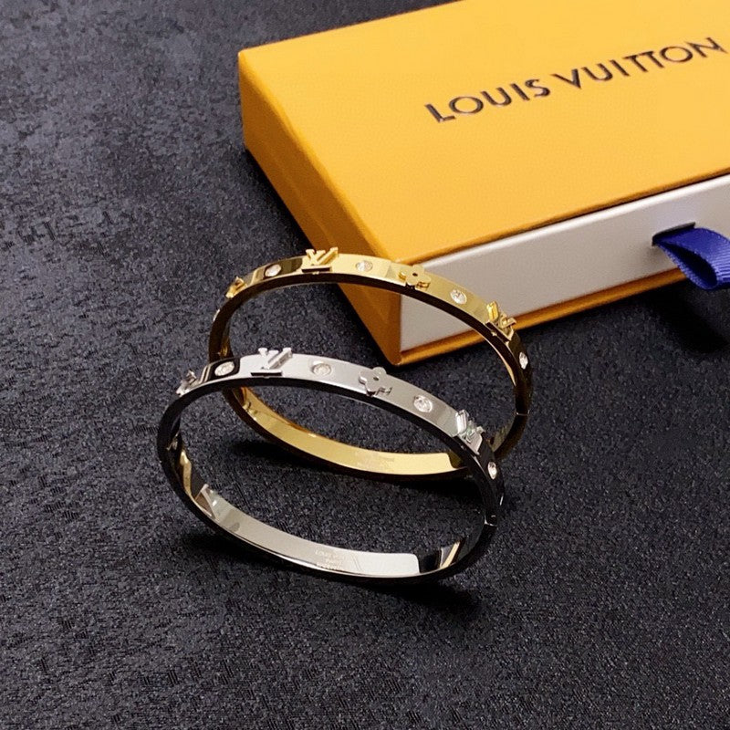 18K Louis Vuitton Pave Diamond Gold Bracelet