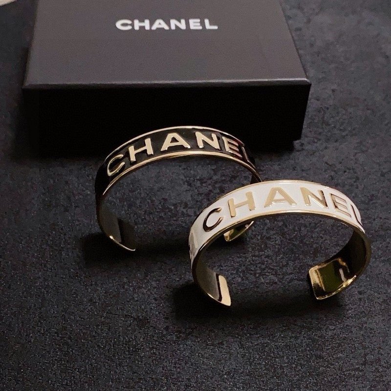 18K Chanel Black & White Gold Bracelet