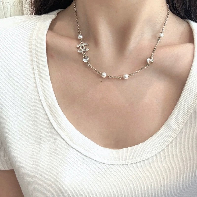 18K Chanel 25B Heart Crystal Pearl Necklace