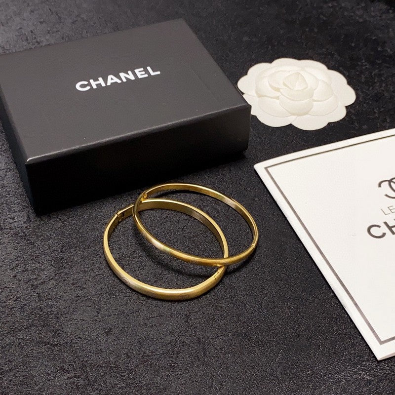 18K Chanel Yellow Gold Bracelet