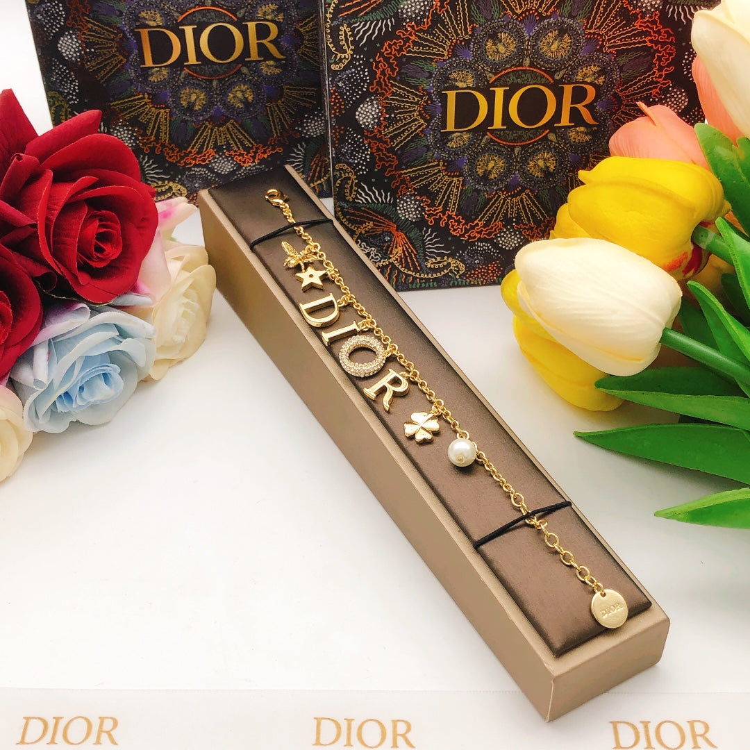 18K Dior Script Diamond Bracelet
