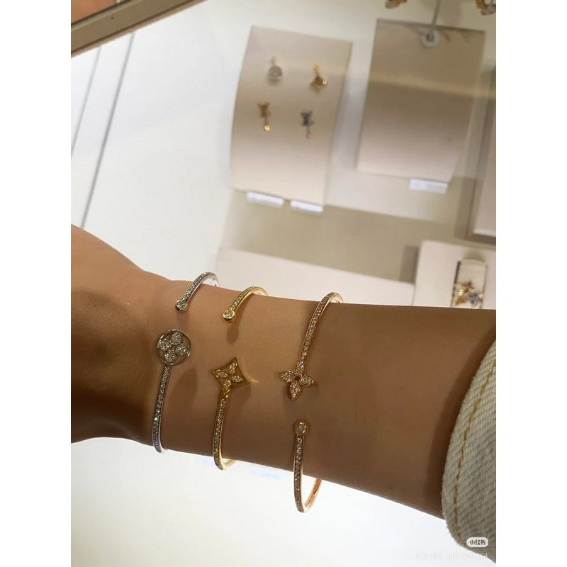 18K Louis Vuitton Blossom Gold Bracelet