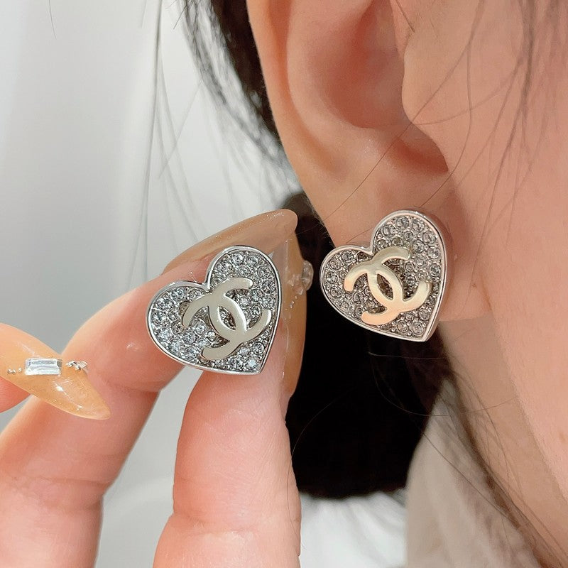 18K Chanel Diamond Heart Gold Earrings