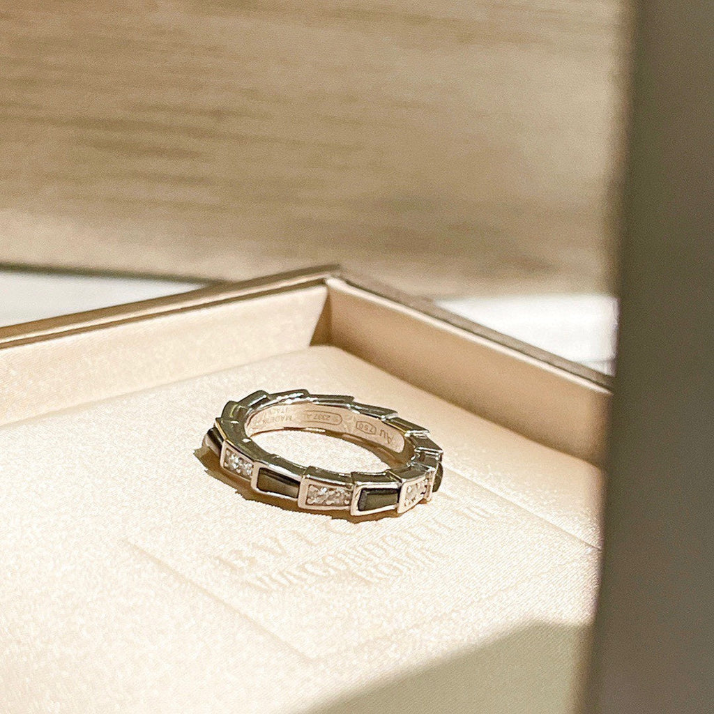 18K BVLGARI BV Serpenti Viper Malachite Ring