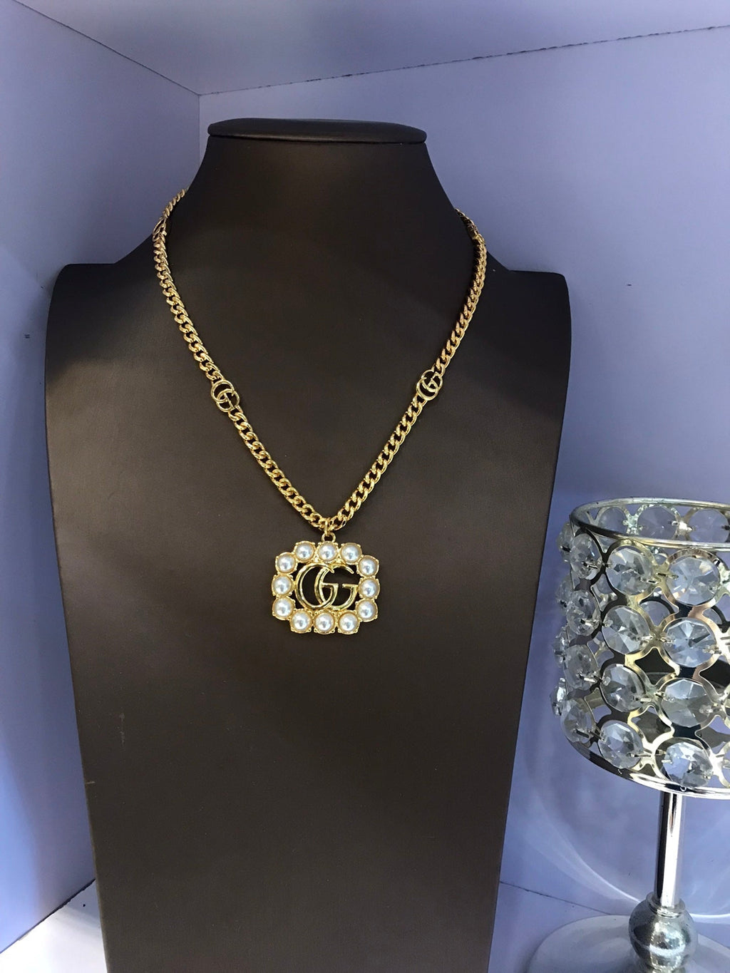 18K Gucci Pearl Necklace