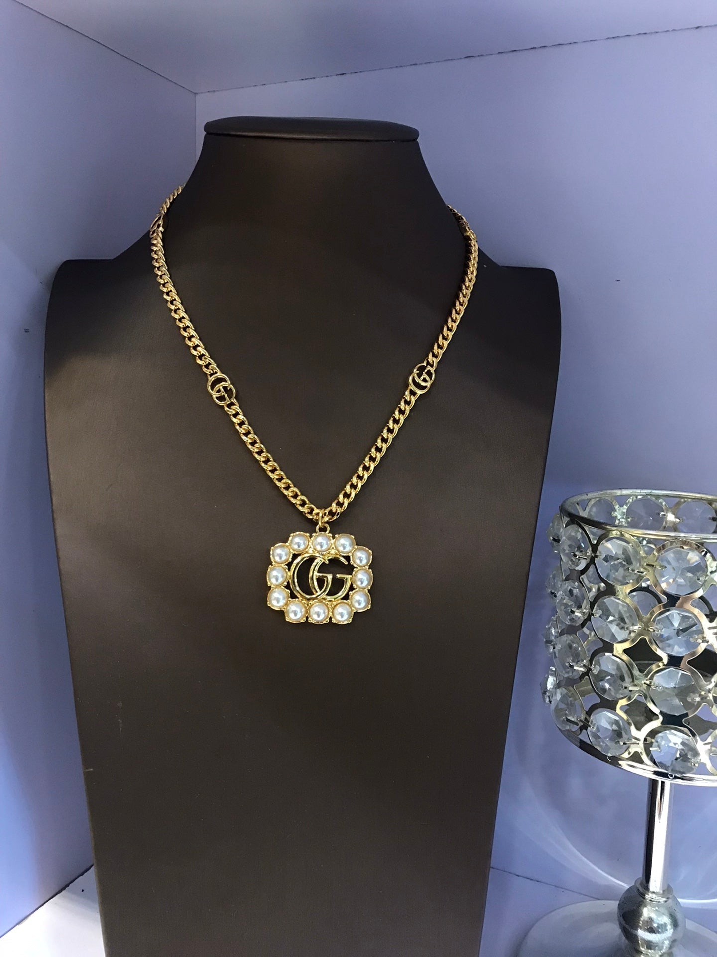 18K Gucci Pearl Necklace