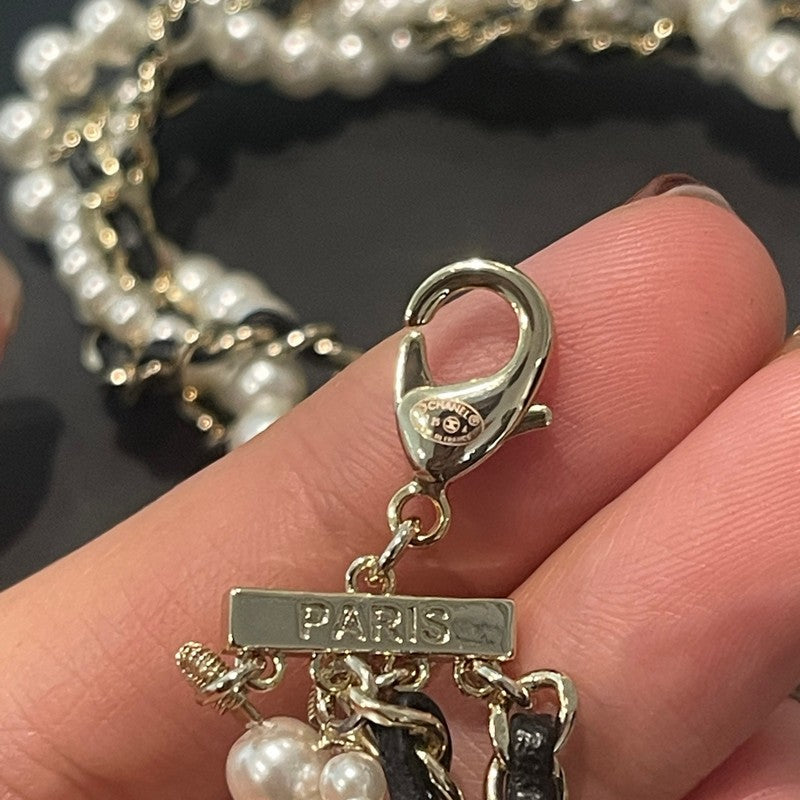 18K Chanel Pearls Gold Necklace