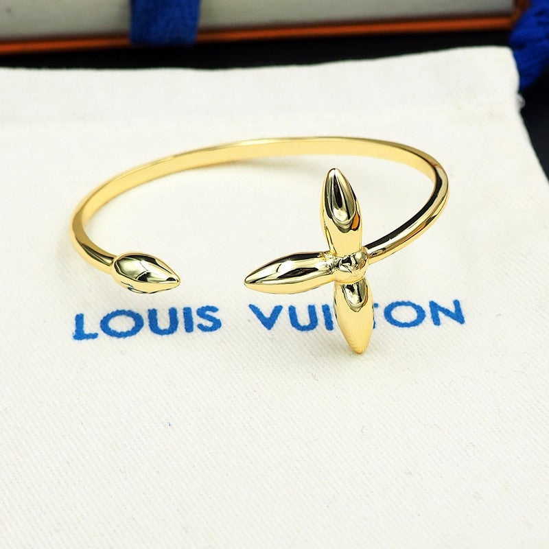 18K Louis Vuitton Louisette Bracelet